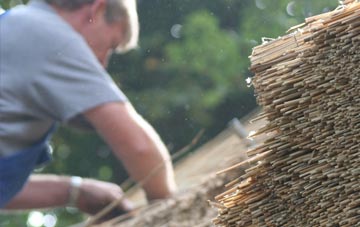 professional Barnby In The Willows thatchers